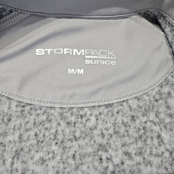 Sunice Stormpack Zip Sweater, Medium, White Peppered - Picture 7 of 11